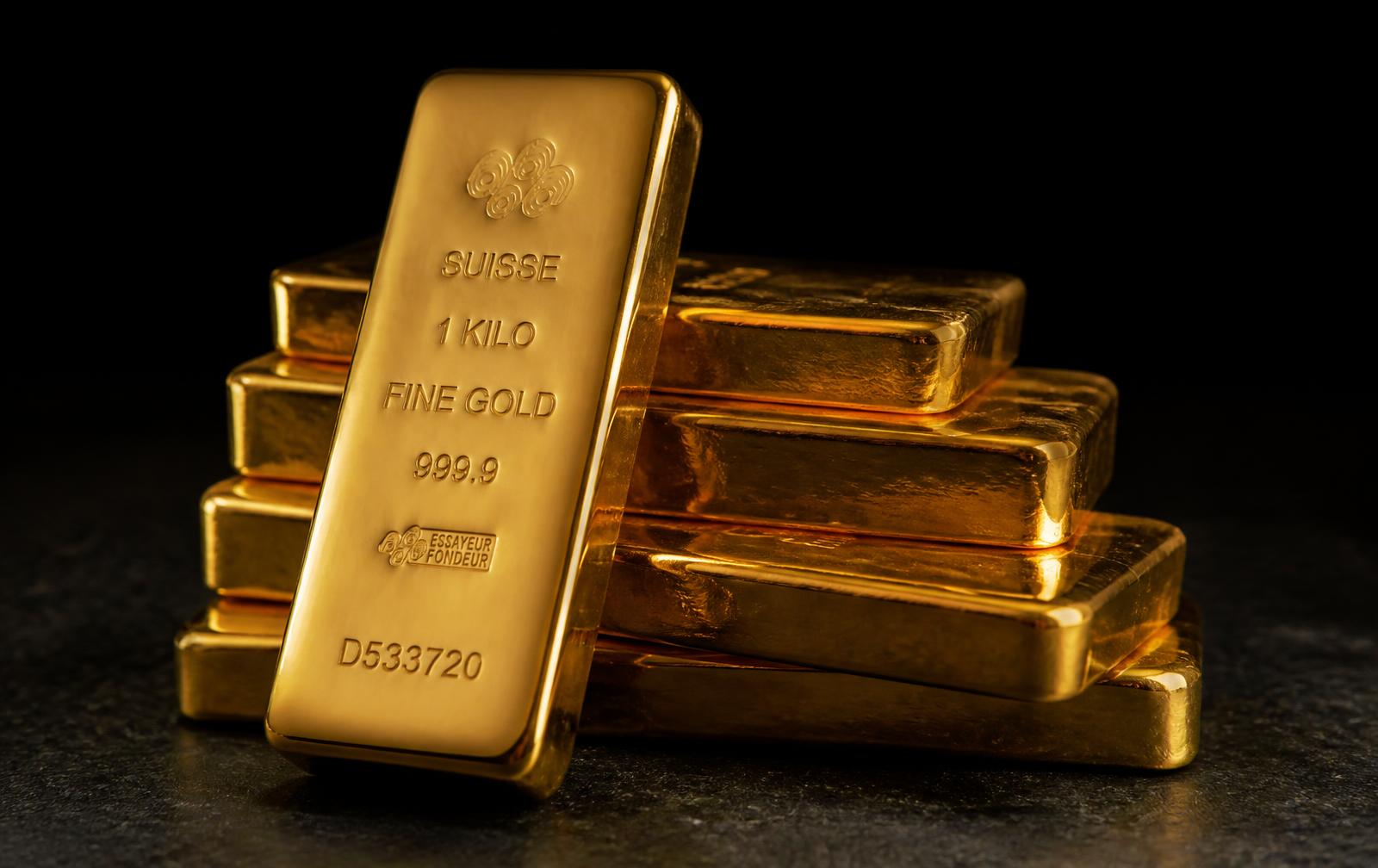 Stacked 999.9 fine gold bullion bars